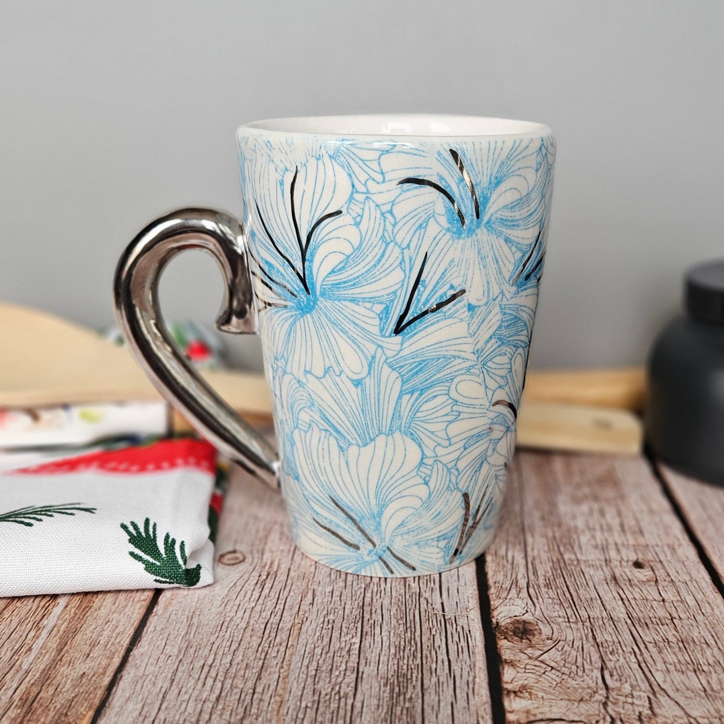 White and blue hibiscus mug
